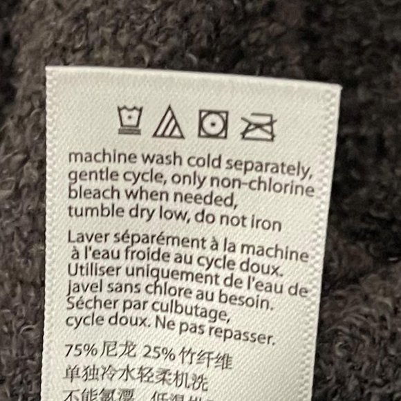 Barefoot Dreams Grey Cozychic Lite Scoop Neck Holes Sweatshirt NEW WITH TAGS - Picture 7 of 7